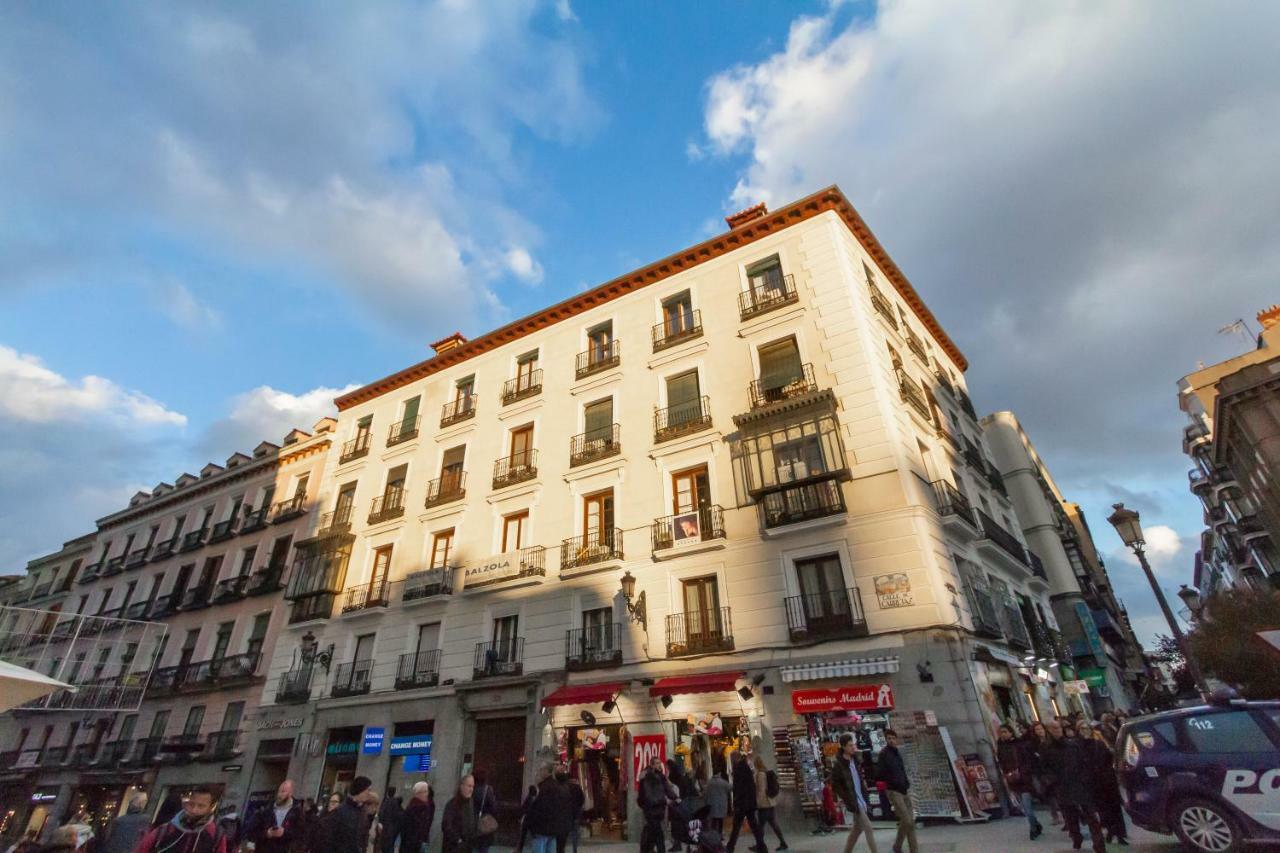 1851: Exceptional 19Th Century Studio In Madrid Buitenkant foto